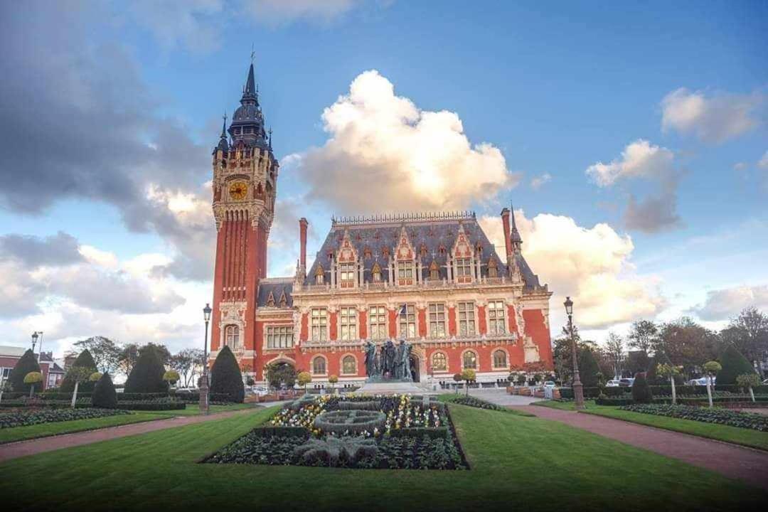 Calais Plage-Gare Appartement Elegant Tout Equipe المظهر الخارجي الصورة